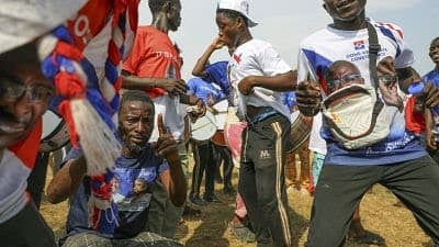Élections au Ghana : Fin de la campagne électorale, place au duel entre le NPP et le NDC