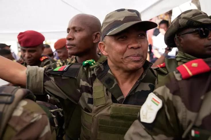 Madagascar : Qui est le colonel Michael Randrianirina, le nouvel homme fort d’Antananarivo ?