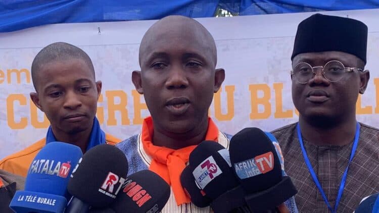 Guinée : Le parti Bloc libéral accuse la junte d’avoir enlevé l’un de ses cadres à quelques semaines de la présidentielle
