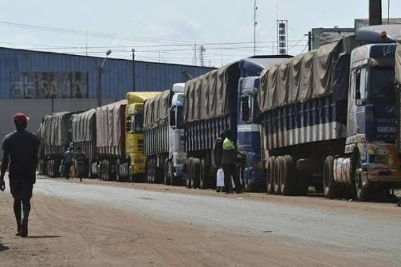 Côte d&rsquo;Ivoire : Remous dans la commercialisation du cacao, le Conseil  fait la lumière sur les camions bloqués au port d&rsquo;Abidjan et rassure les producteurs