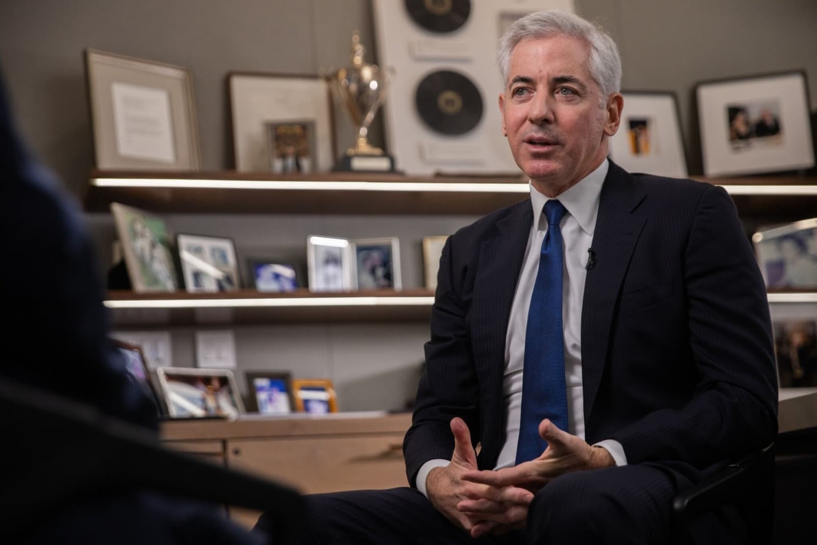 Bill Ackman, Bolloré et Universal Music : bras de fer autour d’un géant mondial de la musique