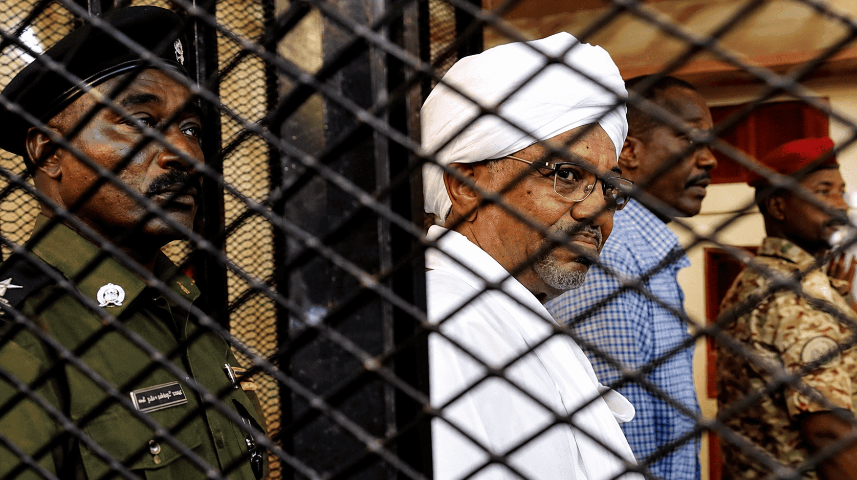 Soudan : Détenu et affaibli, Omar el-Béchir sollicite des soins à l’étranger malgré son mandat d’arrêt de la CPI