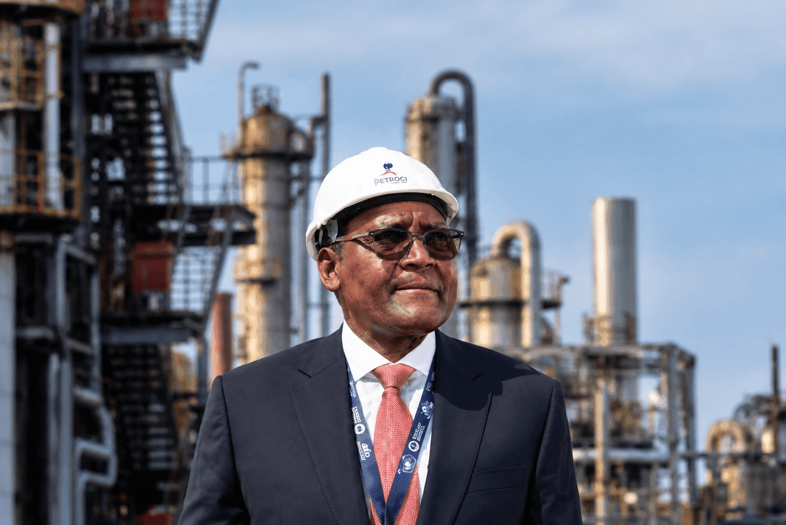 Pétrole : La raffinerie Dangote boucle son introduction en Bourse et vise le doublement de sa capacité de raffinage,  120 pays investissent dans le projet