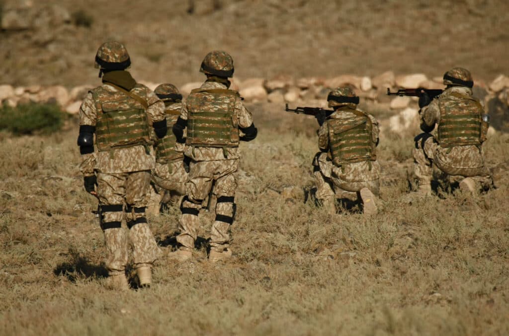 Neuf Chinois tués dans une attaque en Centrafrique : instabilité et violence persistantes dans un pays en proie à la guerre civile