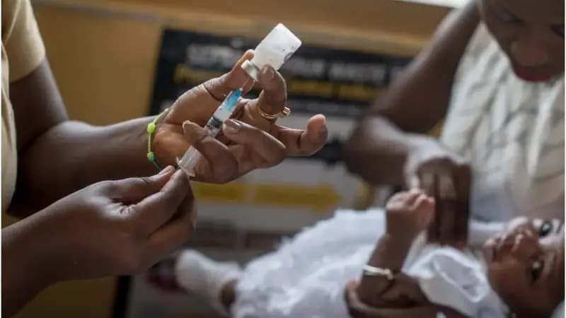 Côte d’Ivoire : Mise en œuvre effective du vaccin antipaludique, une première tranche de 250 000 enfants âgés de 6 à 23 mois ciblés, le processus officiellement lancé, ce lundi 15 juillet à Abidjan