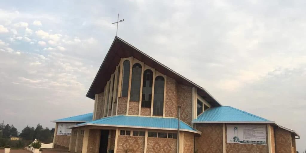 Rwanda : Le gouvernement fait fermer plus de 4000 églises et mosquées non en règle vis à vis de la loi