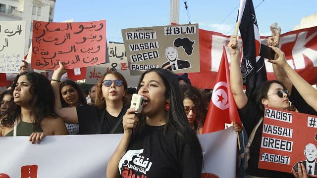 Tunisie : Répression de l’opposition politique, les familles des opposants demandent à la CPI d’enquêter sur les dérives du président Kais Saied