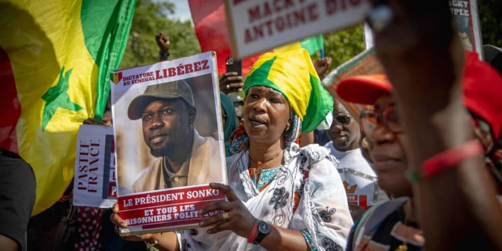 Législatives au Sénégal : Après avoir appelé à la vengeance suite à des agressions, Ousmane Sonko se ravise et exhorte ses supporters au calme