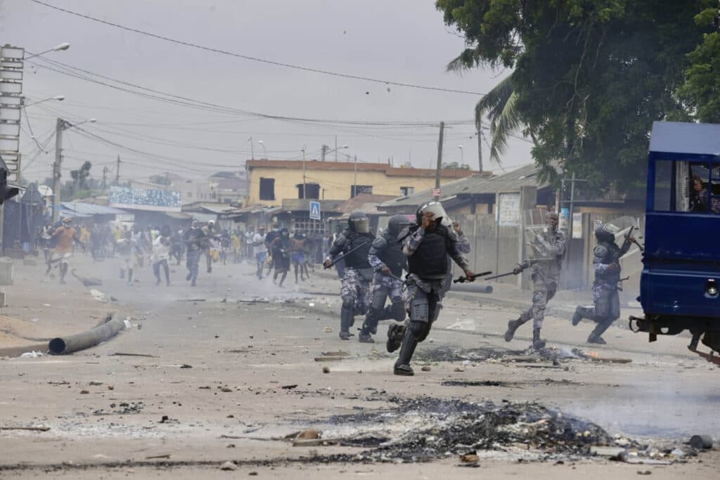 Togo : Manifestations contre Faure Gnassingbé, le gouvernement émet des mandats d’arrêt contre le M66