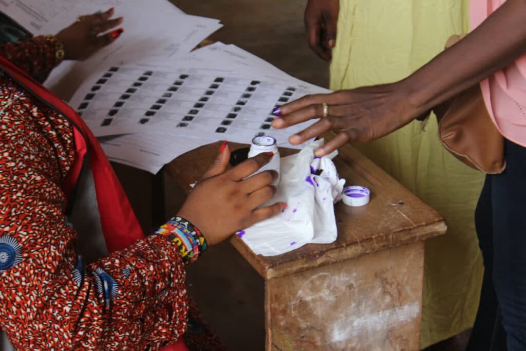 Élections municipales au Togo : Le parti présidentiel triomphe avec 75% des sièges, le taux de participation est de 55,15 %