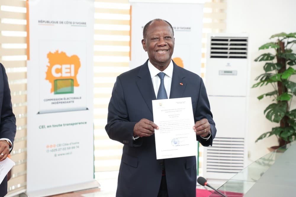 Côte d’Ivoire : Présidentielle 2025, Alassane Ouattara dépose sa candidaturedans une ferveur populaire et appelle à des scrutins apaisés