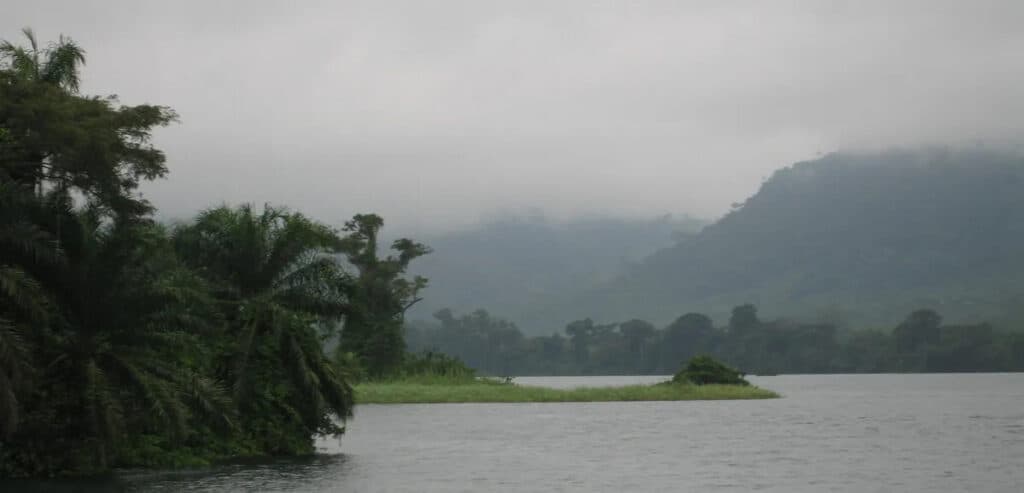 Ghana : Tragédie sur le lac Volta, 15 morts dont 11 enfants dans le chavirement d’un bateau