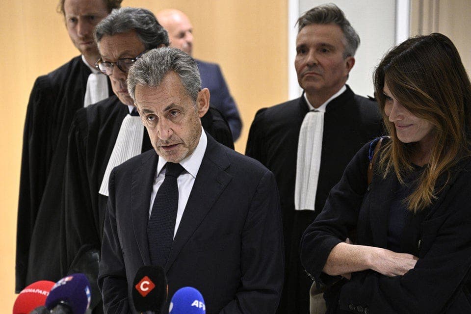 Procès de l’affaire du financement libyen : Nicolas Sarkozy libéré sous contrôle judiciaire après trois semaines de détention