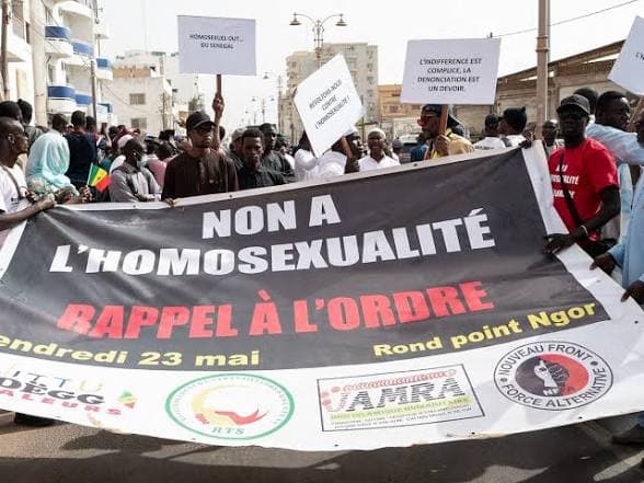 Sénégal : Les relations homosexuelles désormais punies de 5 à 10 ans de prison, des sanctions pénales fortement alourdies