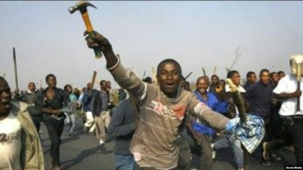 Afrique du Sud : Des violences xénophobes coûtent la vie à cinq Mozambicains