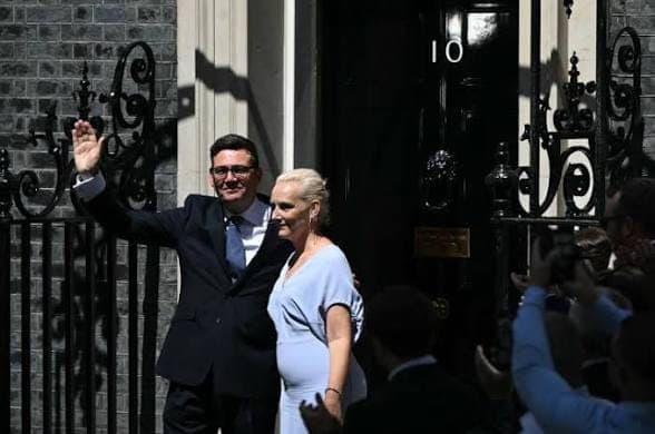 Royaume-Uni : Andy Burnham accède au 10 Downing Street et ouvre une nouvelle page politique