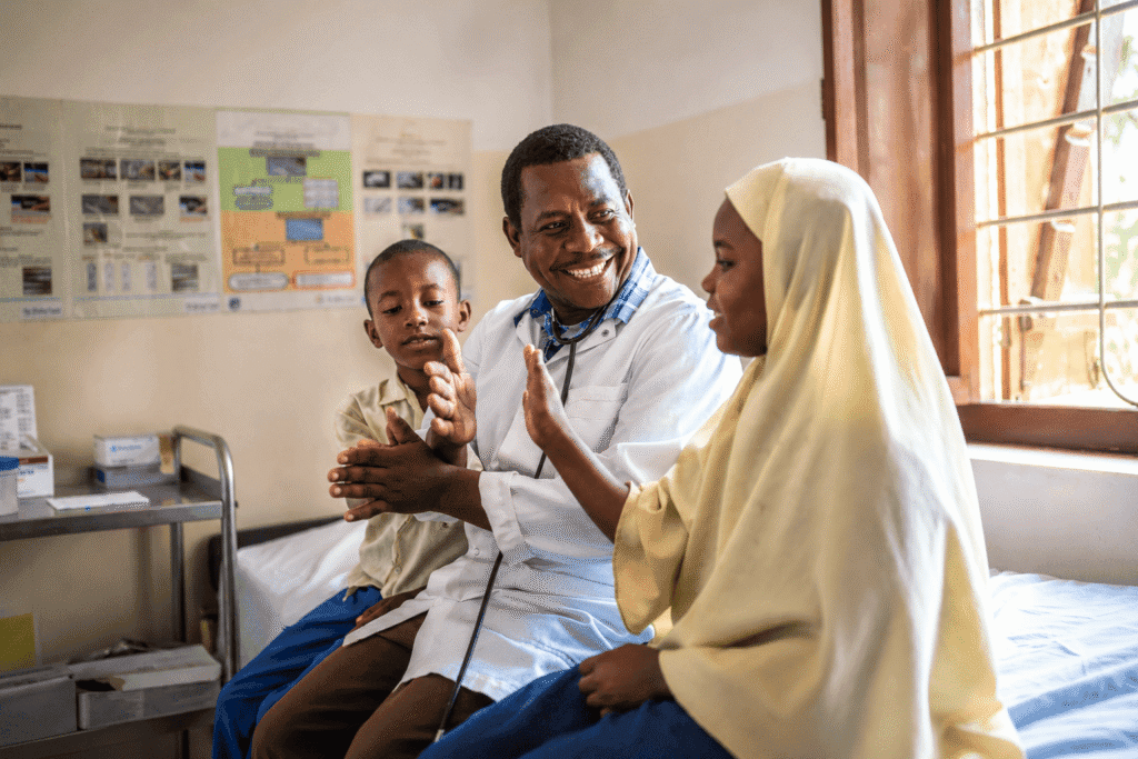 Tanzanie : l’assurance maladie universelle vise 625 000 ménages supplémentaires dans sa deuxième phase