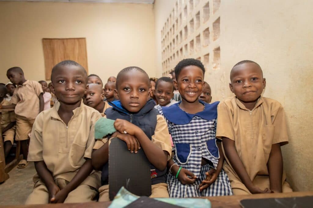 Côte d’Ivoire : PASEC 2024, les élèves ivoiriens remontent la pente en lecture et en maths, mais le chemin reste encore long